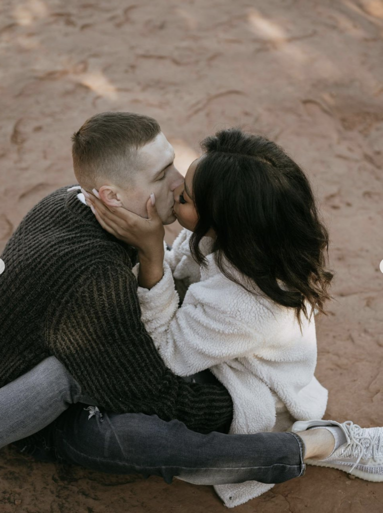 Cathedral Rock Couples Photoshoot in Sedona, Arizona